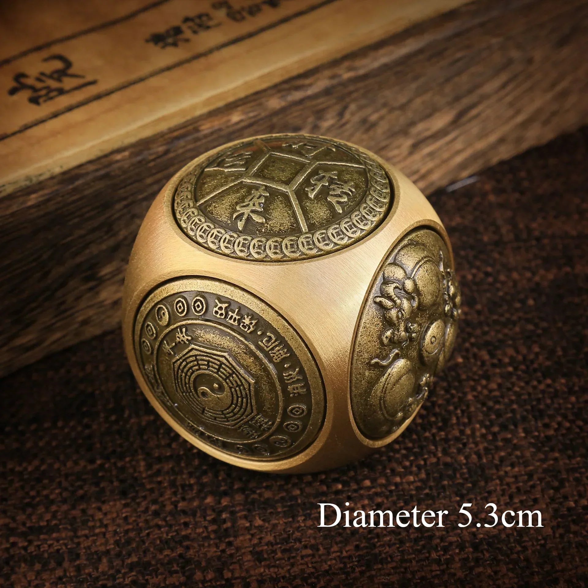 Brass Spherical Magic Cube Six-Sided Spinning To Play Decompression Handle Piece Pure Copper Ornaments Fingertip Gyroscope Decompression