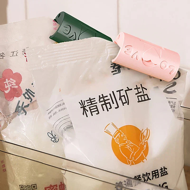 4 pcs Needle-free Bed Sheet Holder