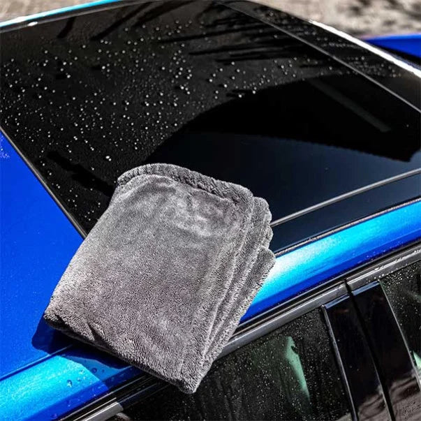 Blackline Twisted-Loop Drying Towel