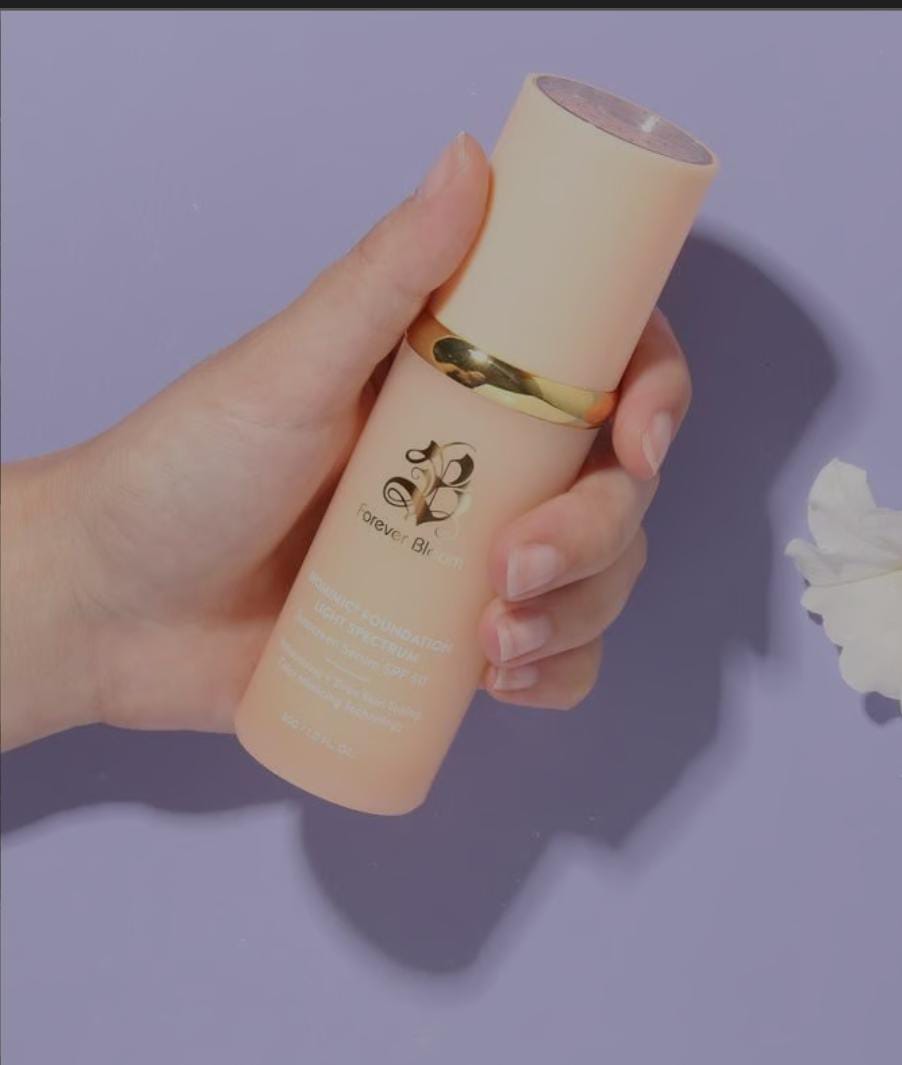 Biomimic Foundation 4 in 1 - Light Spectrum